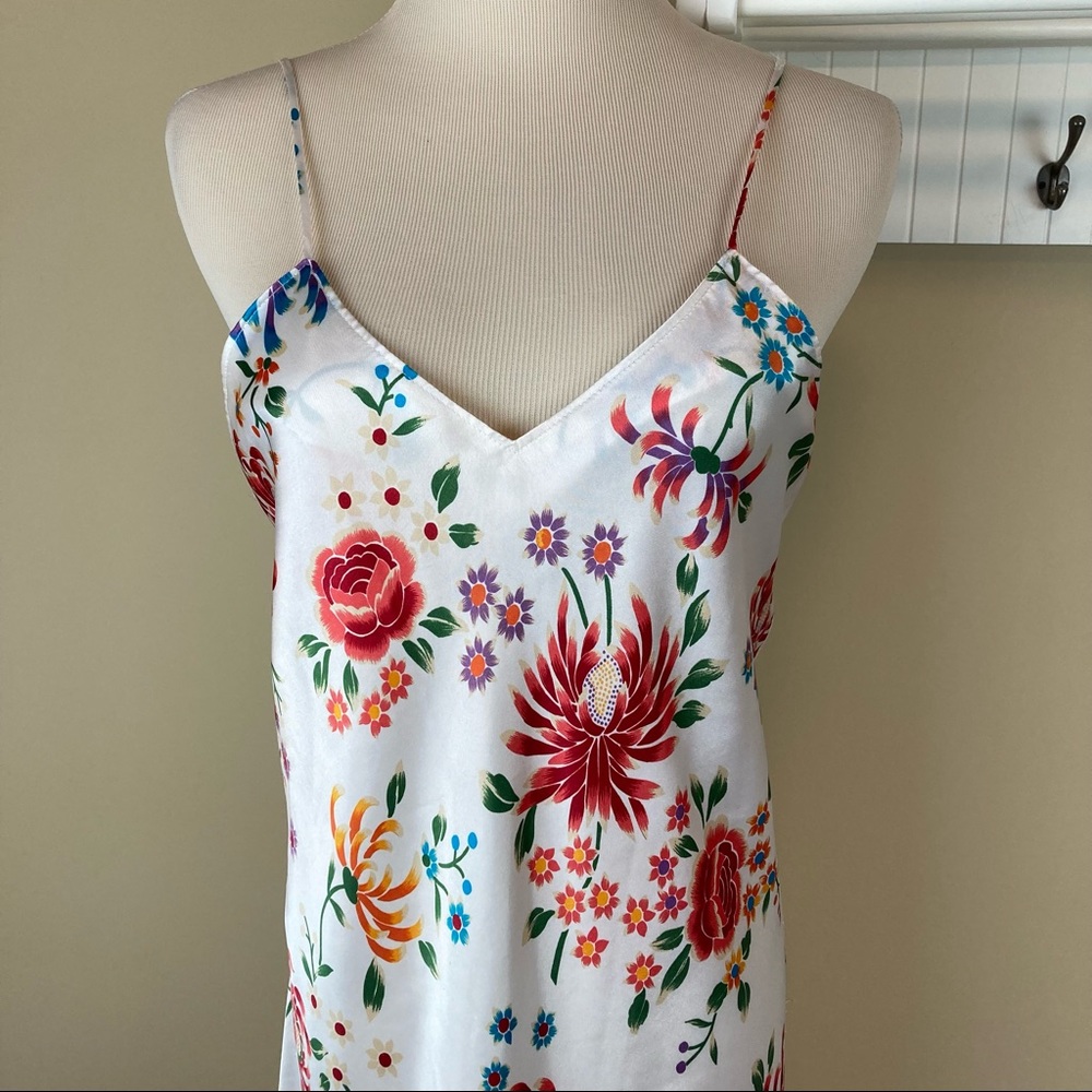 Natori Saks Fifth Avenue Floral Satiny Long Slip Nightgown Women’s S.